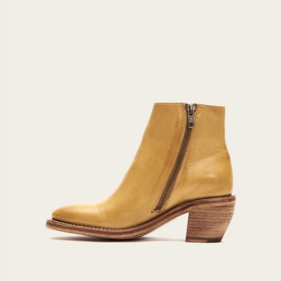 Frye Rosalia Feather Boot Marigold - Picture 2 of 2